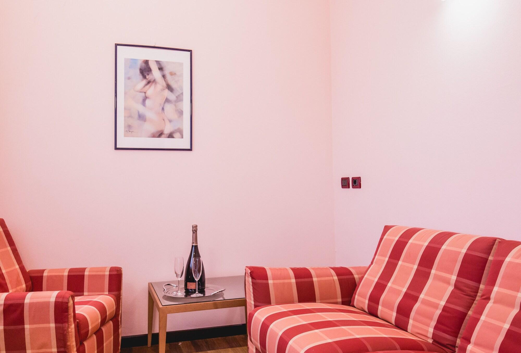La Fonte Hotel Ome Екстер'єр фото