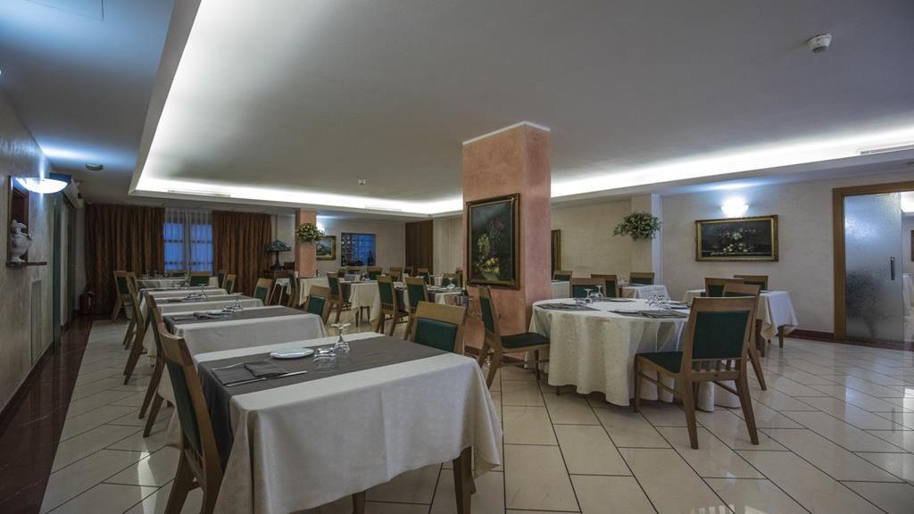 La Fonte Hotel Ome Екстер'єр фото