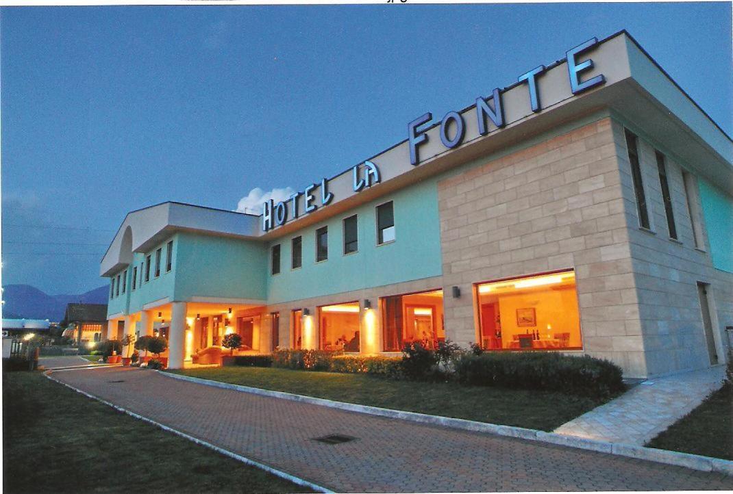 La Fonte Hotel Ome Екстер'єр фото