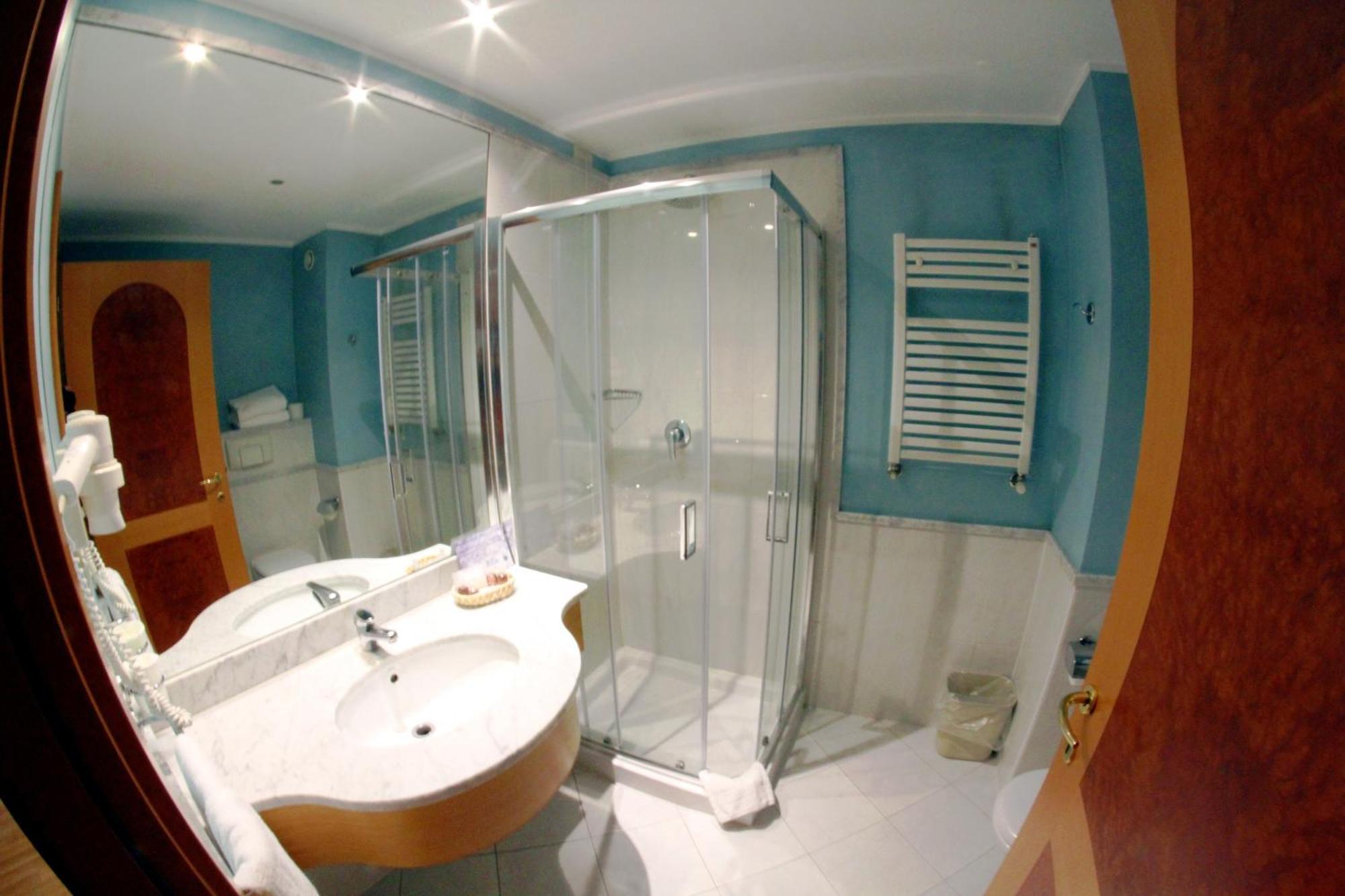 La Fonte Hotel Ome Екстер'єр фото